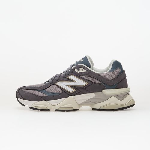 Baskets 9060 / EUR 44 - New Balance - Modalova