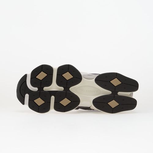 Baskets 9060 / EUR 44 - New Balance - Modalova