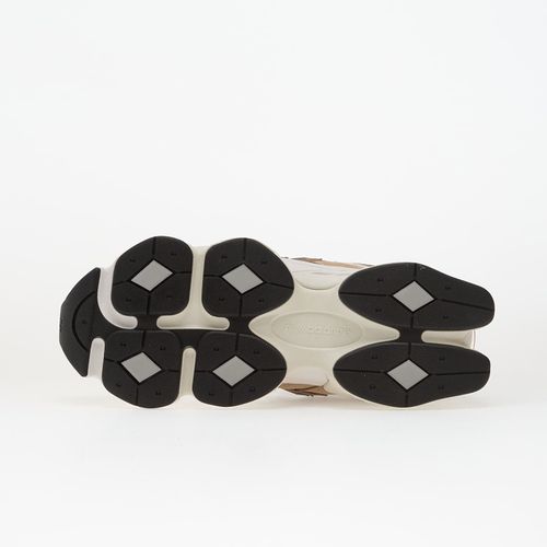 Baskets 9060 / EUR 44.5 - New Balance - Modalova