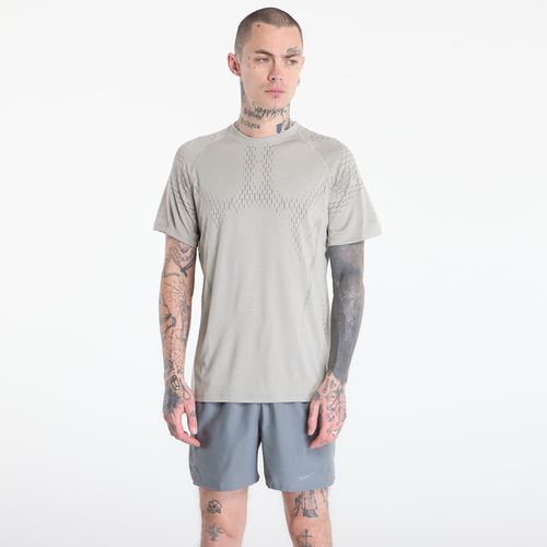 T-shirt Stride Plus Men's Dri-FIT ADV Short-Sleeve Running Top / / L - Nike - Modalova