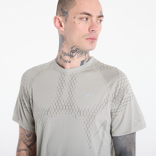 T-shirt Stride Plus Men's Dri-FIT ADV Short-Sleeve Running Top / / L - Nike - Modalova