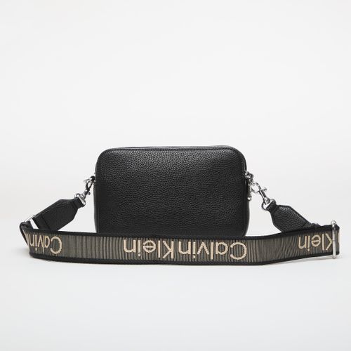 Webbing 2X Strap Camera Bag Universal - Calvin Klein - Modalova