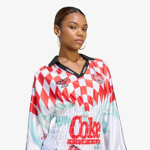 Maillot adidas x Coca Cola Mash Up Smocked Jersey / M - adidas Originals - Modalova
