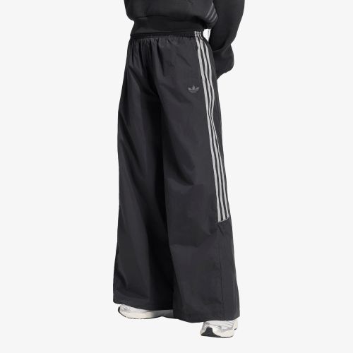 Pantalon de survêtement adidas Teamgeist Track Pant / / Reflective S - adidas Originals - Modalova