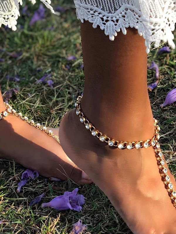 Paire de sandales pieds nus de plage avec bracelet de cheville scintillant en cristal et base en métal - milanoo.com - Modalova