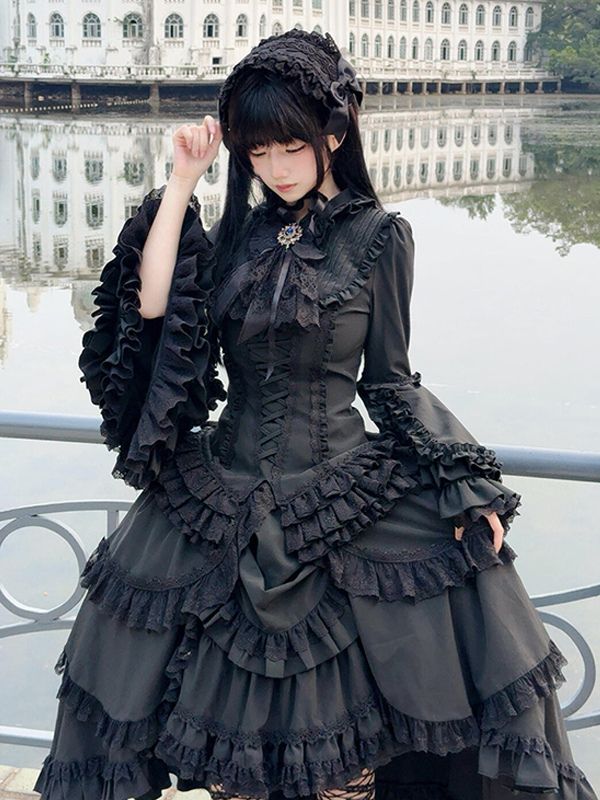 Ensemble Lolita gothique : robe à volants manches longues haut à cravate et jupe - milanoo.com - Modalova