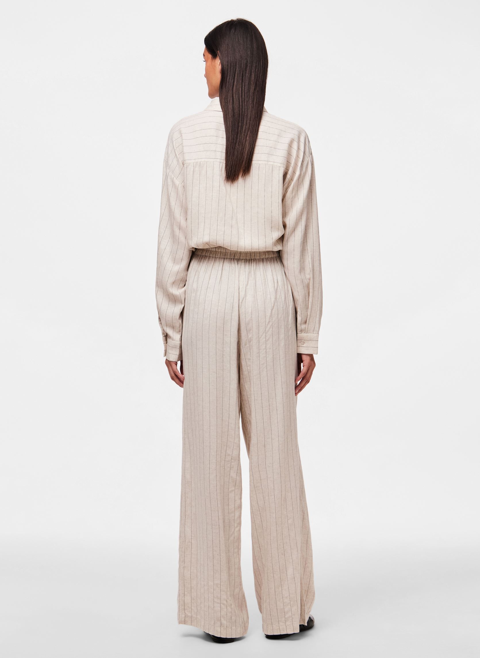 Vêtements PCPIA HW WIDE PANTS WVN NOOS - Pieces - Modalova