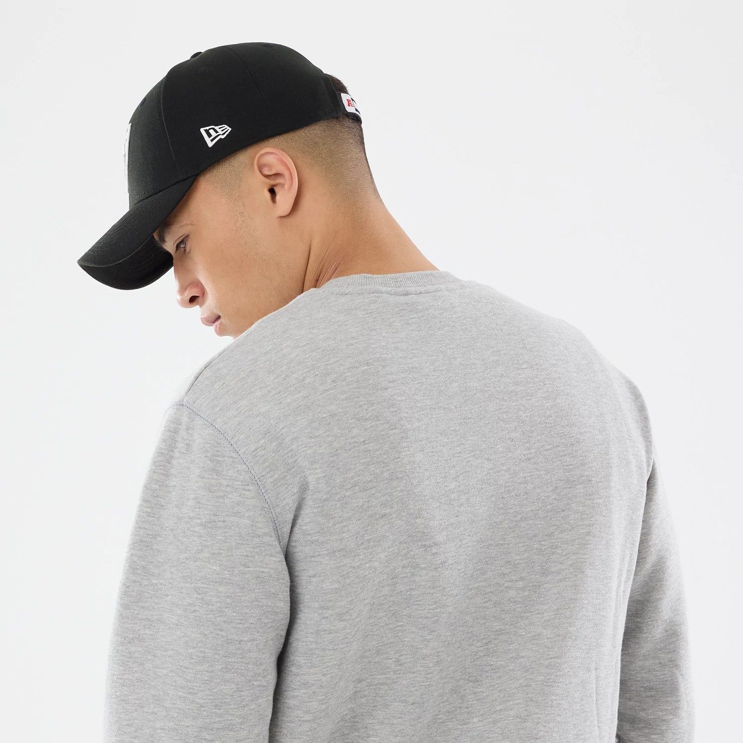 Pull à Col Rond Training 2026 Las Vegas Raiders NFL Gris unisex - New Era Cap - Modalova