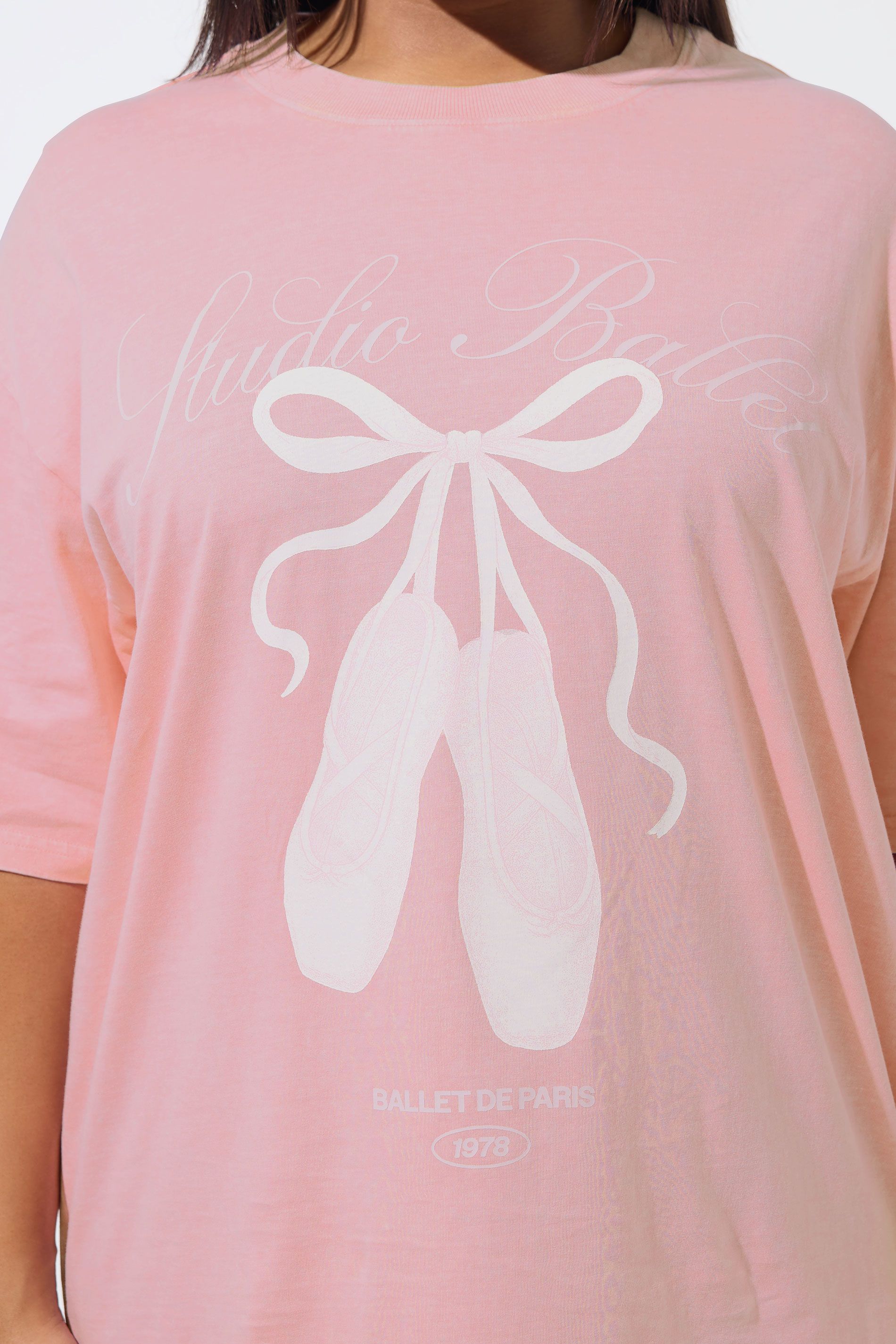 Tshirt Rose Coupe Longue À Effet Délavé, Style Ballerine Size 48 - Limited Collection - Modalova