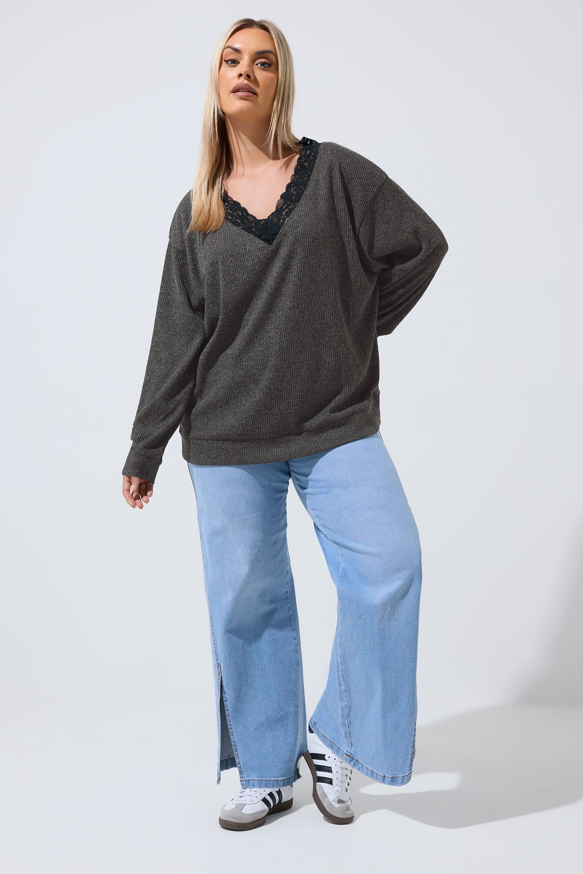 Haut Gris Côtelé Avec Bordure En Dentelle Size 44 - Limited Collection - Modalova