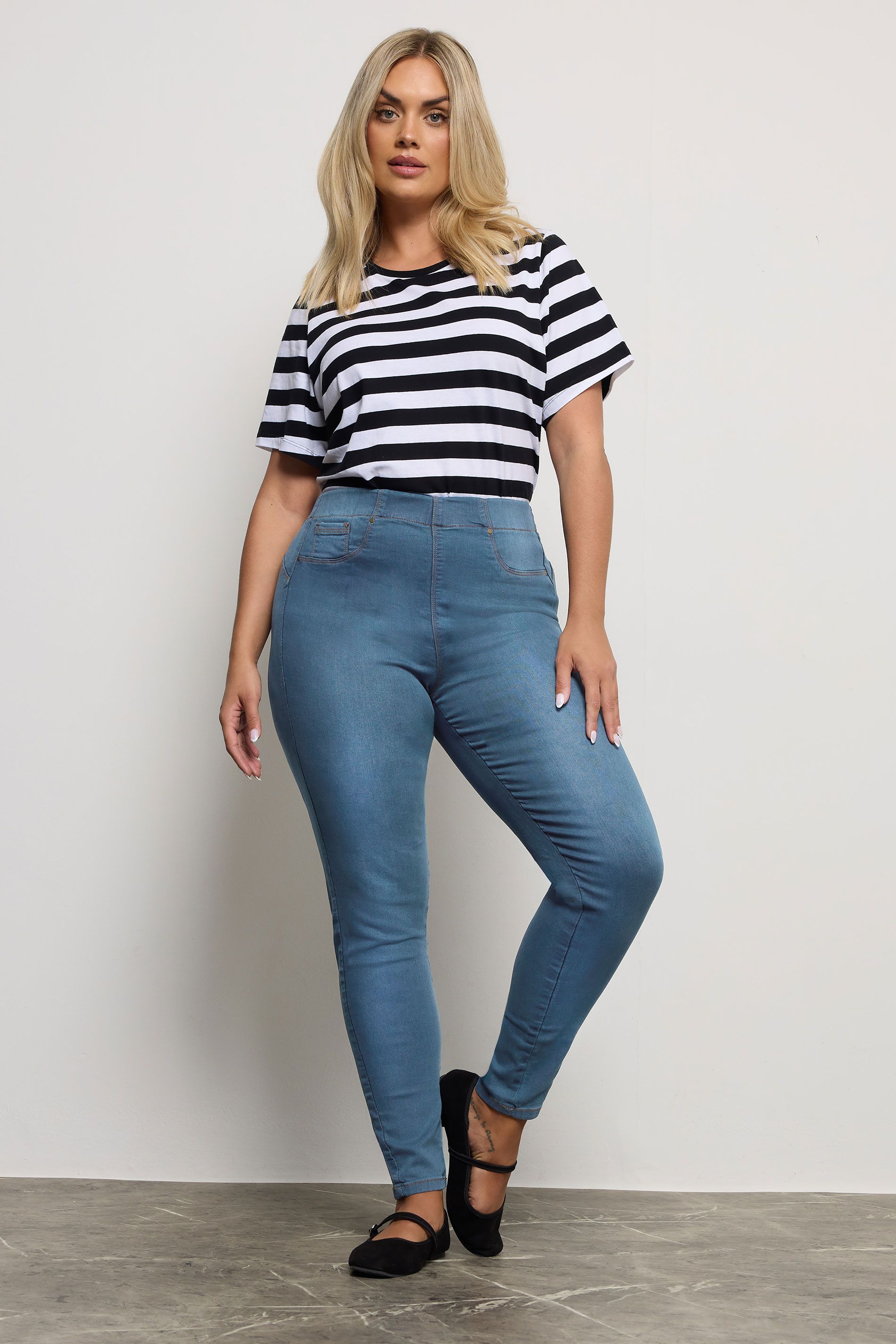 For Good Jegging Lola Sculptant En Denim Bleu Clair Size 52 - Yours - Modalova