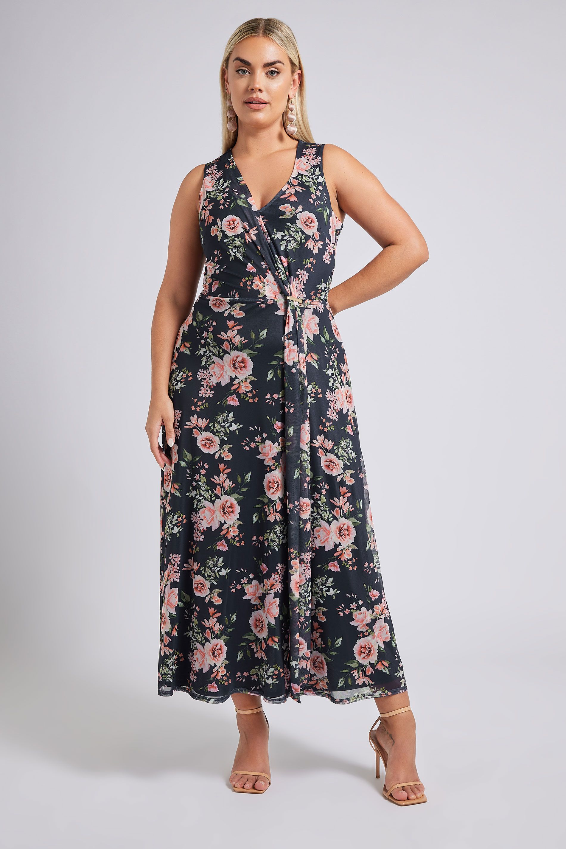 Robe Maxi Bleue Marine Drâpée En Filet Size 44 - Yours London - Modalova
