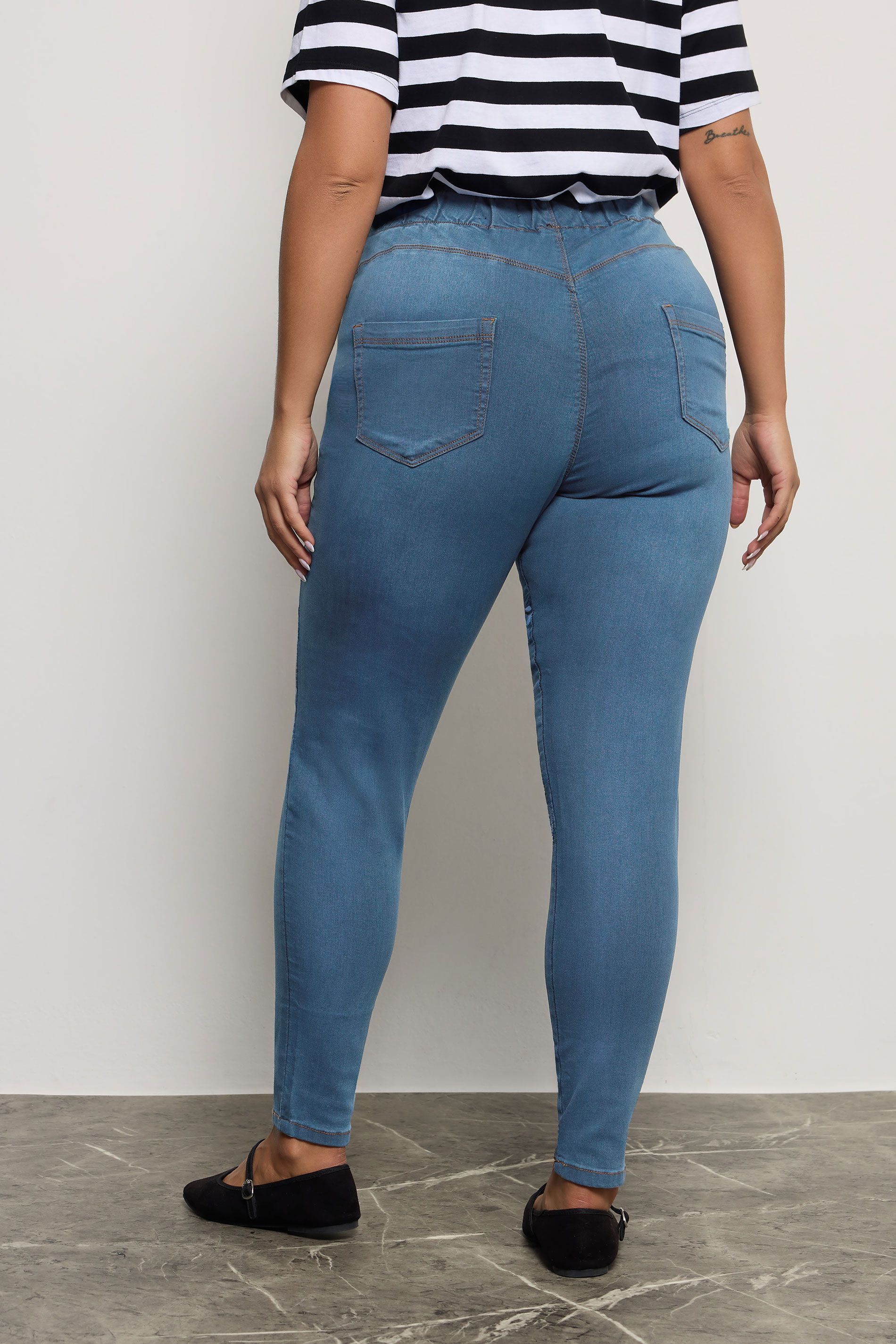 For Good Jegging Lola Sculptant En Denim Bleu Clair Size 52 - Yours - Modalova