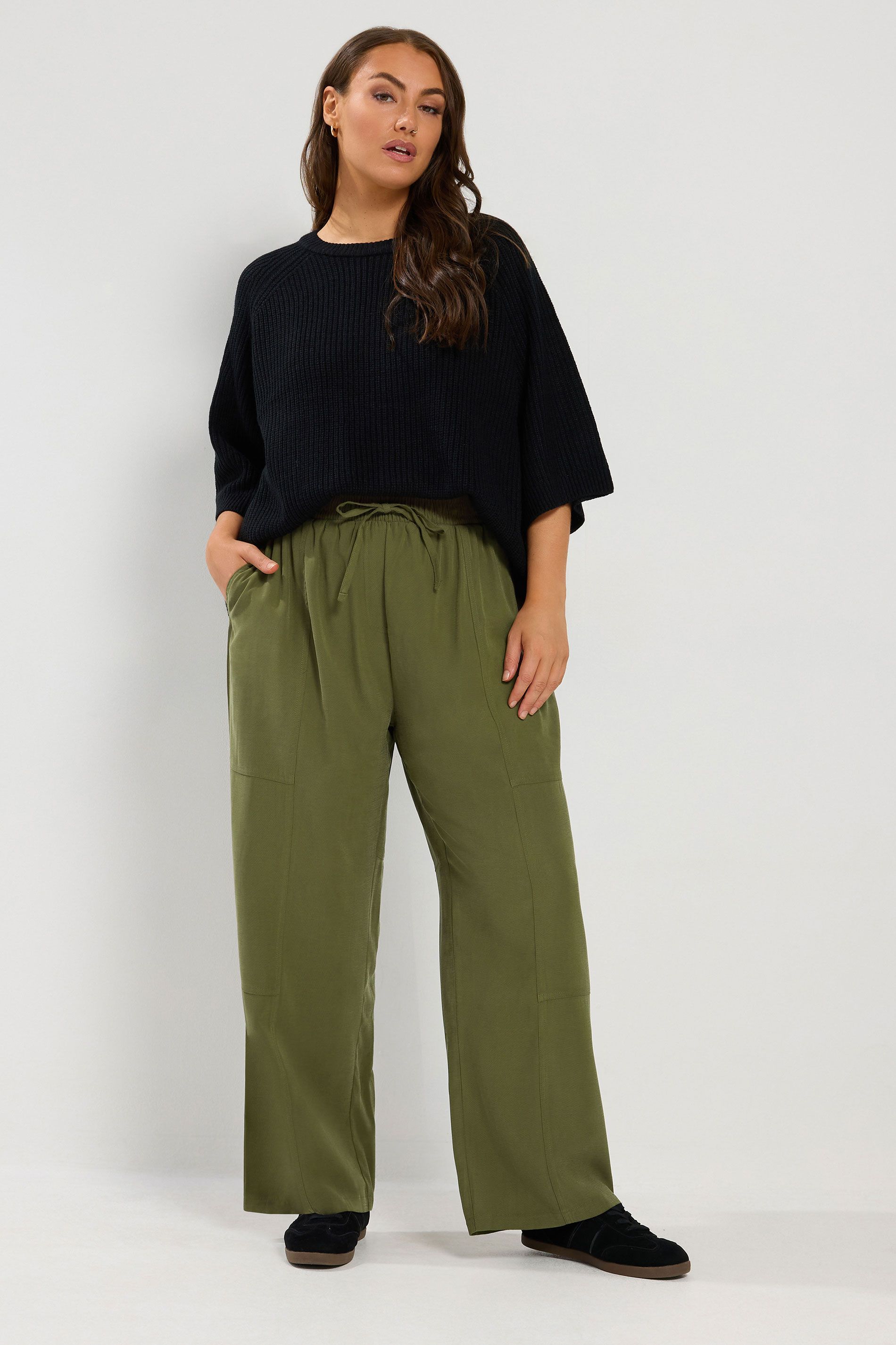 Pantalon Large Vert Kaki En Sergé Size Short > 62-64 - Yours - Modalova