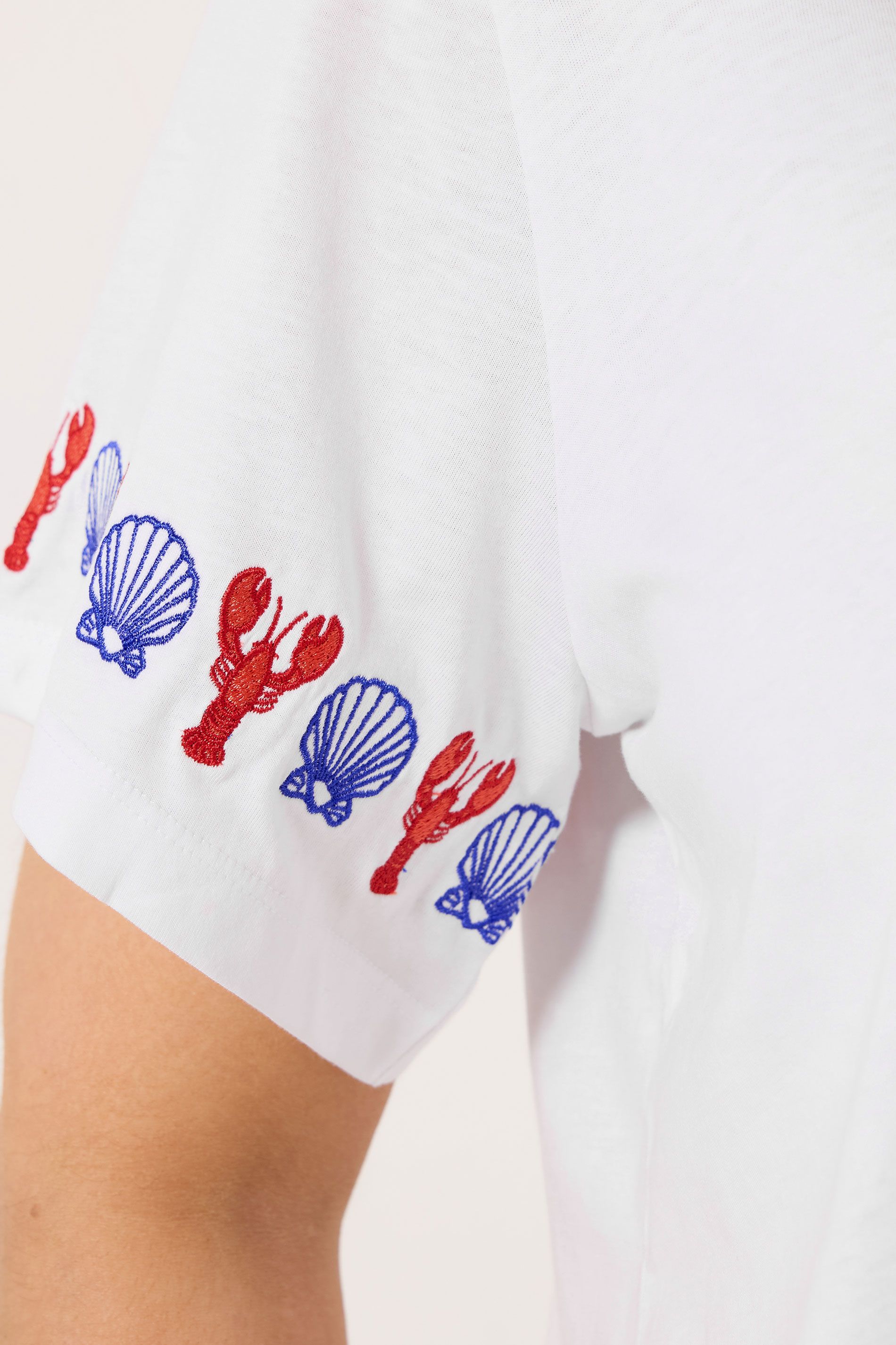Tshirt Blanc Brodé Avec Détail De Manches Fantaisie Size 54-56 - Yours - Modalova
