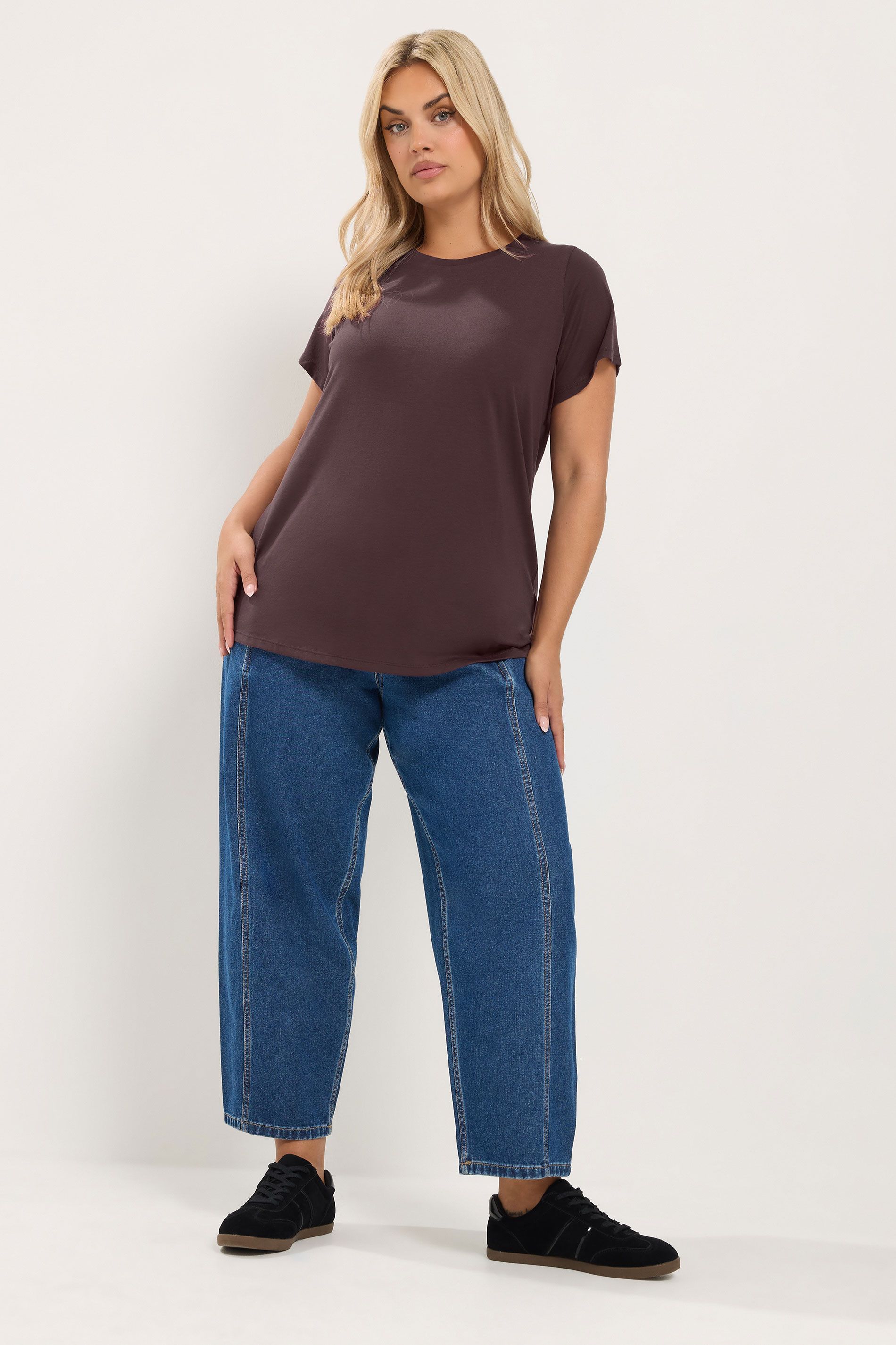 Tshirt Marron Chocolat Size 50-52 - Yours - Modalova