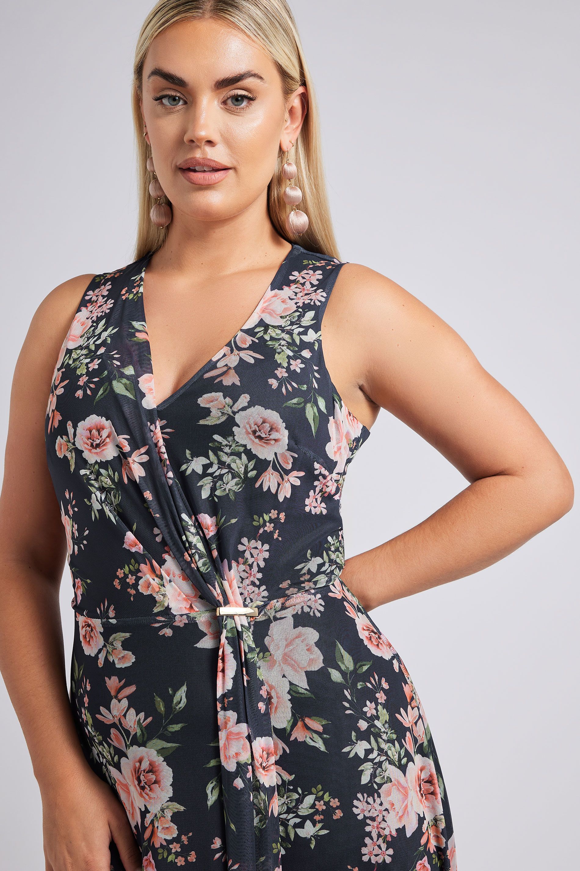 Robe Maxi Bleue Marine Drâpée En Filet Size 44 - Yours London - Modalova