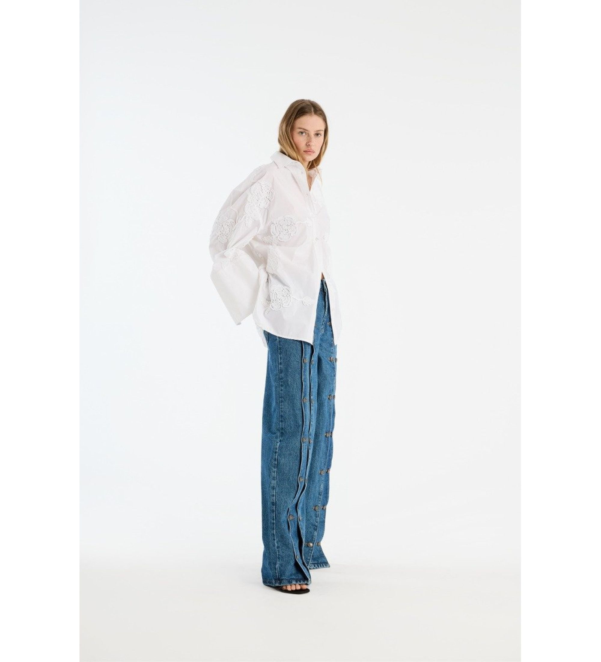 Til kvinder. 114494400 Oversize skjorte (36), Casual, Lange ærmer, Økologisk bomuld, Bæredygtig - Rotate - Modalova