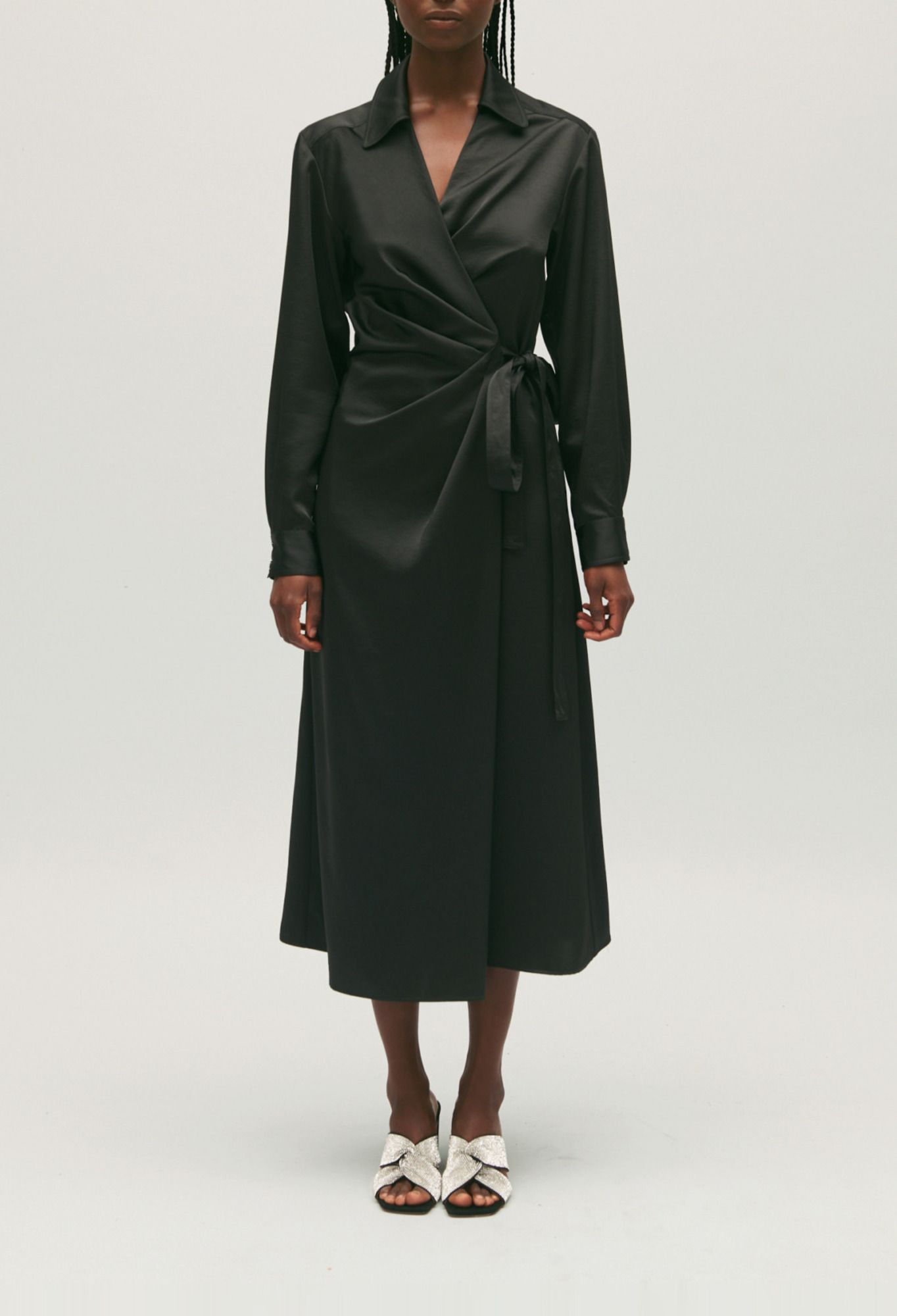 Robe midi portefeuille noire - Claudie Pierlot - Modalova