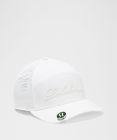 “ Marque-balles de golf avec clip pour casquette Lot de 2 â€“ Vert - lululemon - Modalova