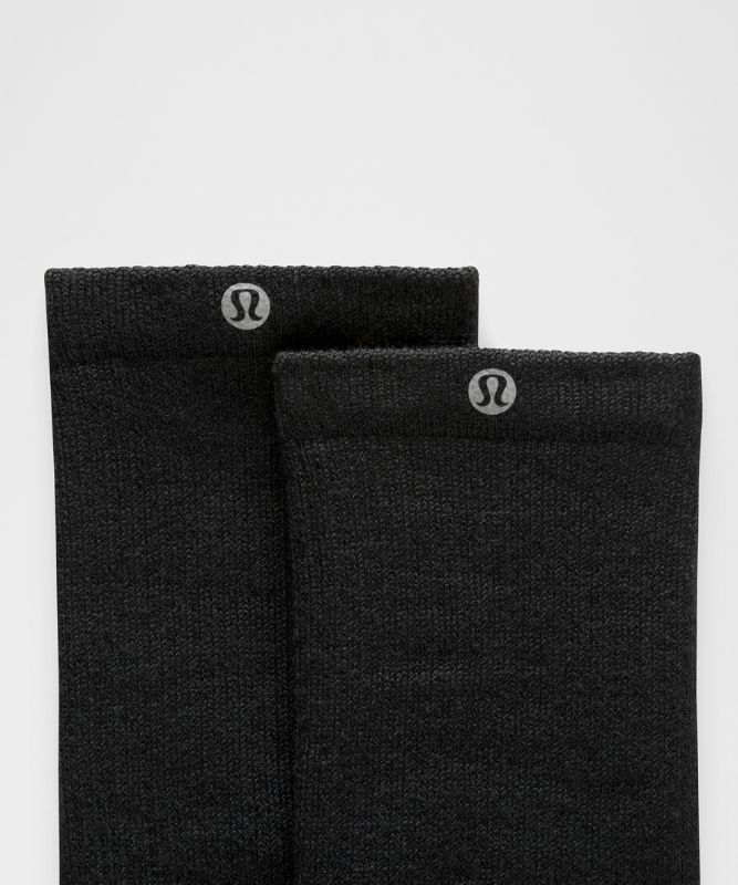 “ Chaussettes de sport unisexes â€“ mÃ©lange de laine â€“ Taille L - lululemon - Modalova