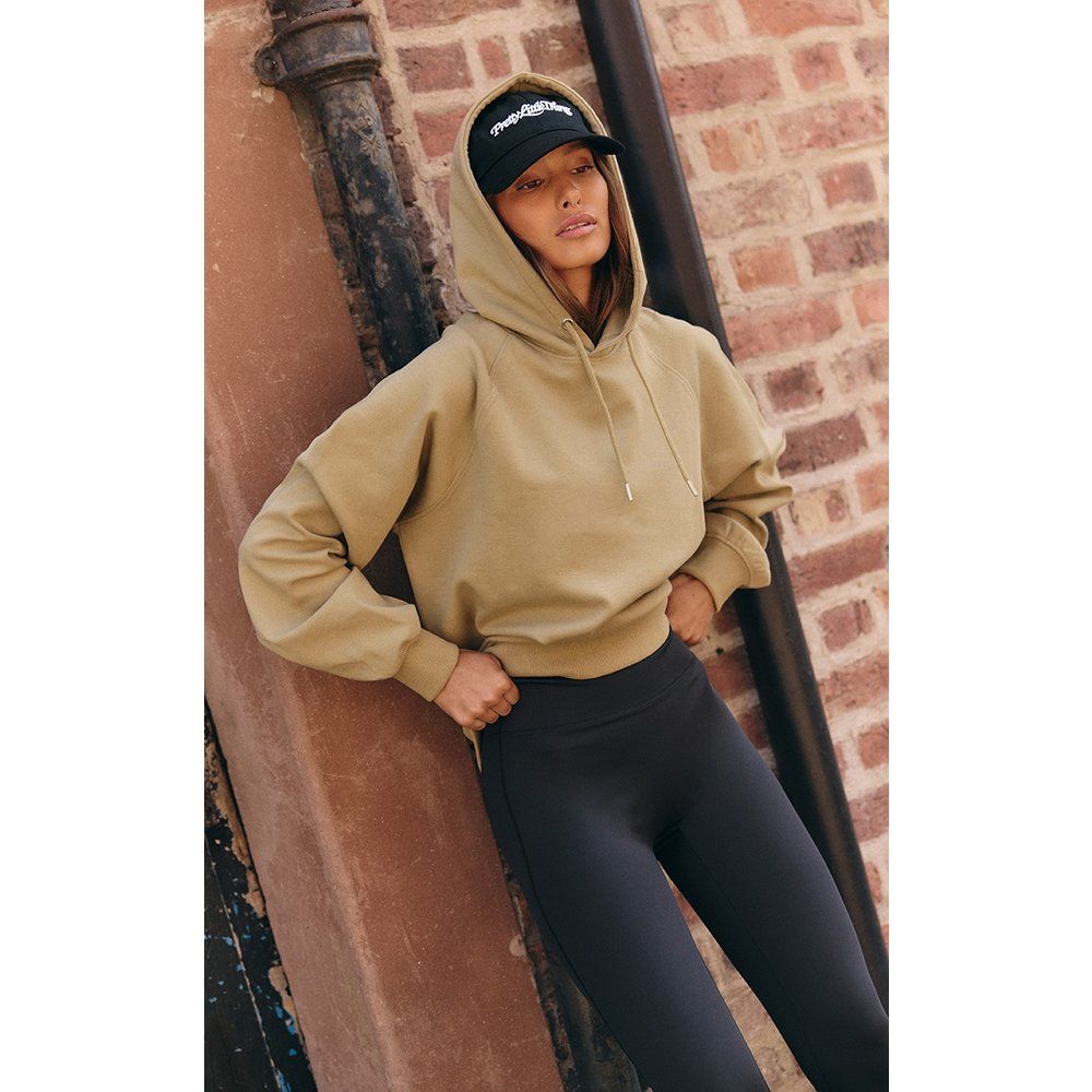 Hoodie doubé à logo brodé - PrettyLittleThing - Modalova