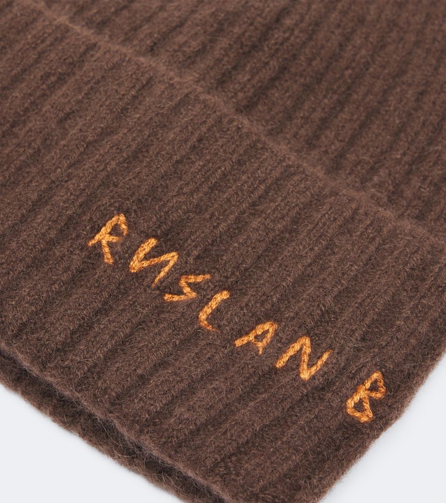 Bonnet en cachemire à logo - Ruslan Baginskiy - Modalova