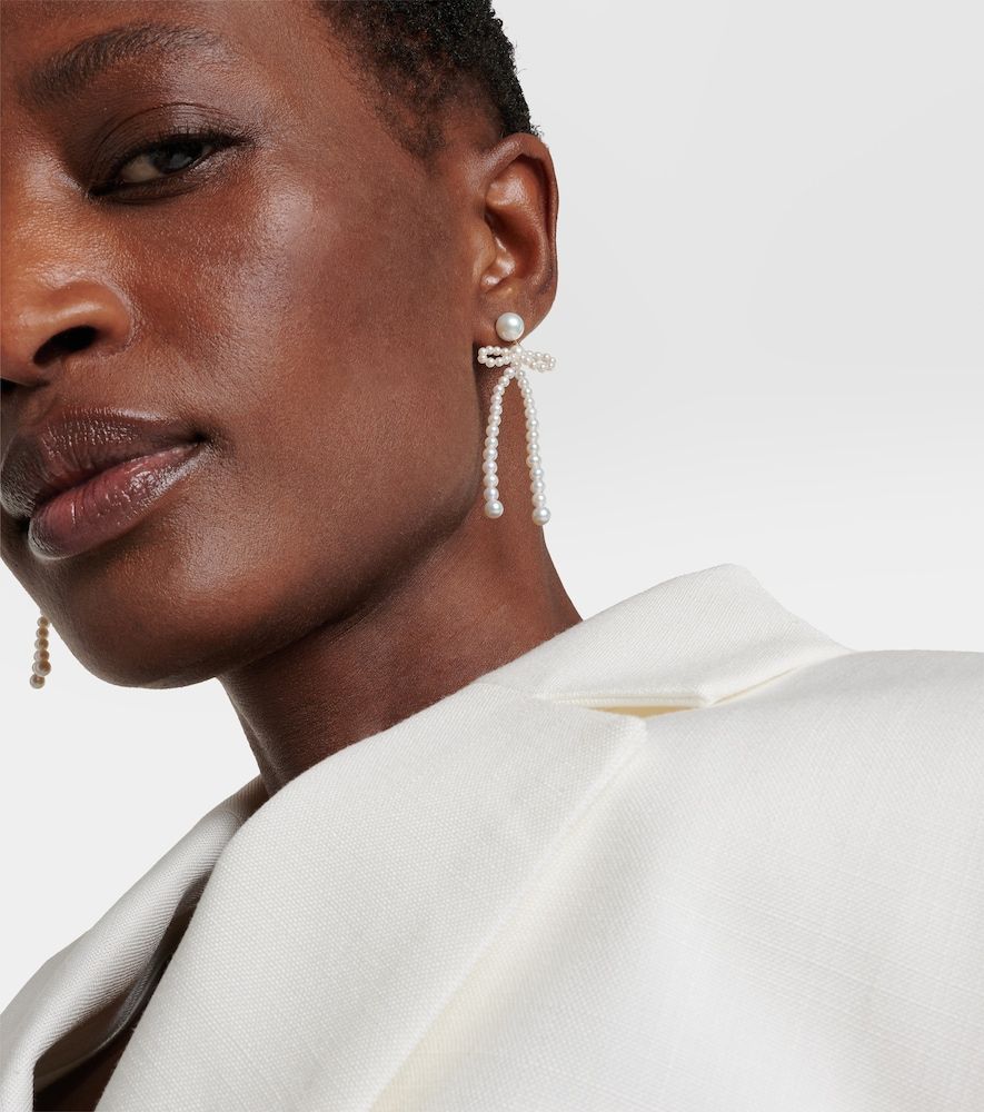 Boucles d'oreilles Rosette de Perles en or 14 ct et perles d'eau douce - Sophie Bille Brahe - Modalova