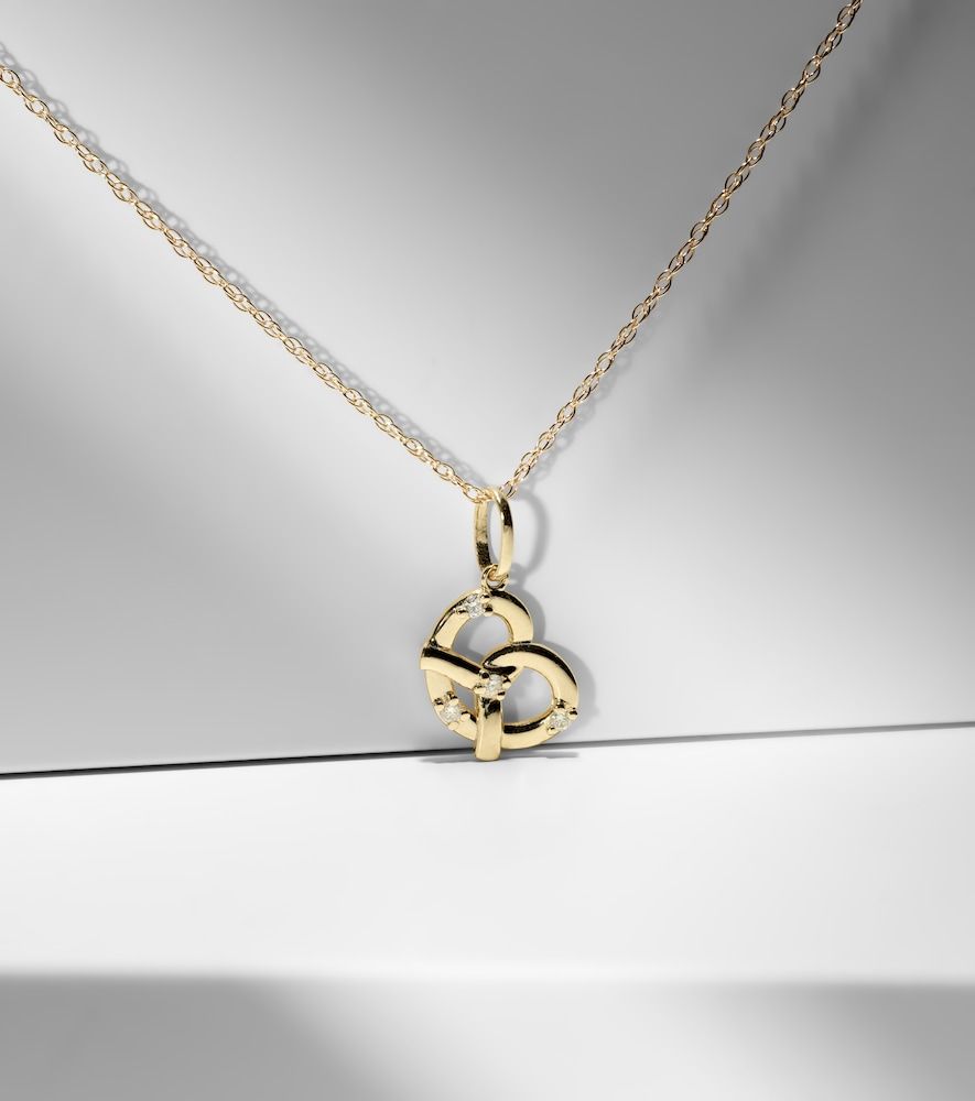 Collier Salt To My Pretzel en or 10 ct et diamants - Stone and Strand - Modalova