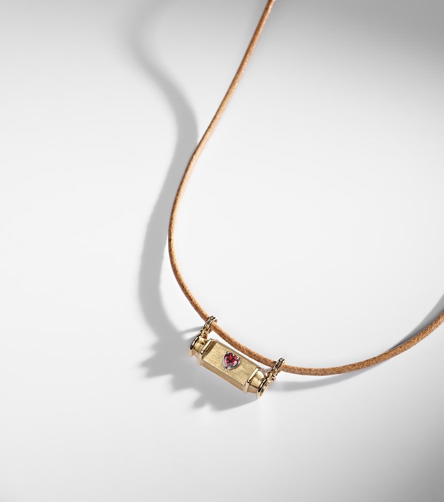 Collier Heart Smash en or 18 ct, cuir et grenat - Marie Lichtenberg - Modalova
