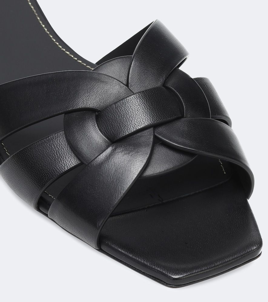 Mules Tribute Nu Pieds 05 en cuir - Saint Laurent - Modalova