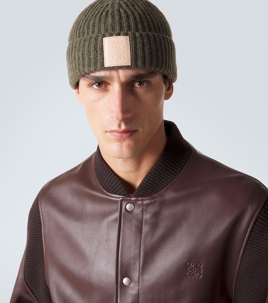 Loewe Bonnet en cachemire à logo - Loewe - Modalova