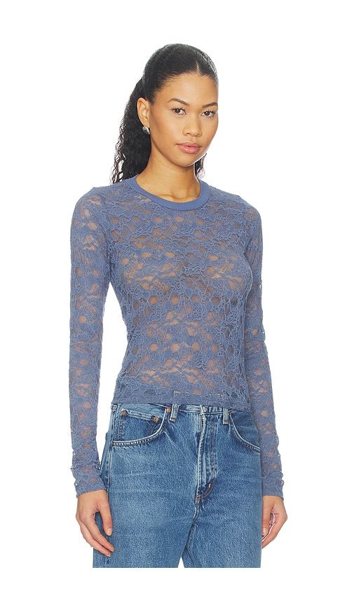Vero Long Sleeve Fitted Lace Top en . Taille L. Also en M, S, XS - Michael Lauren - Modalova