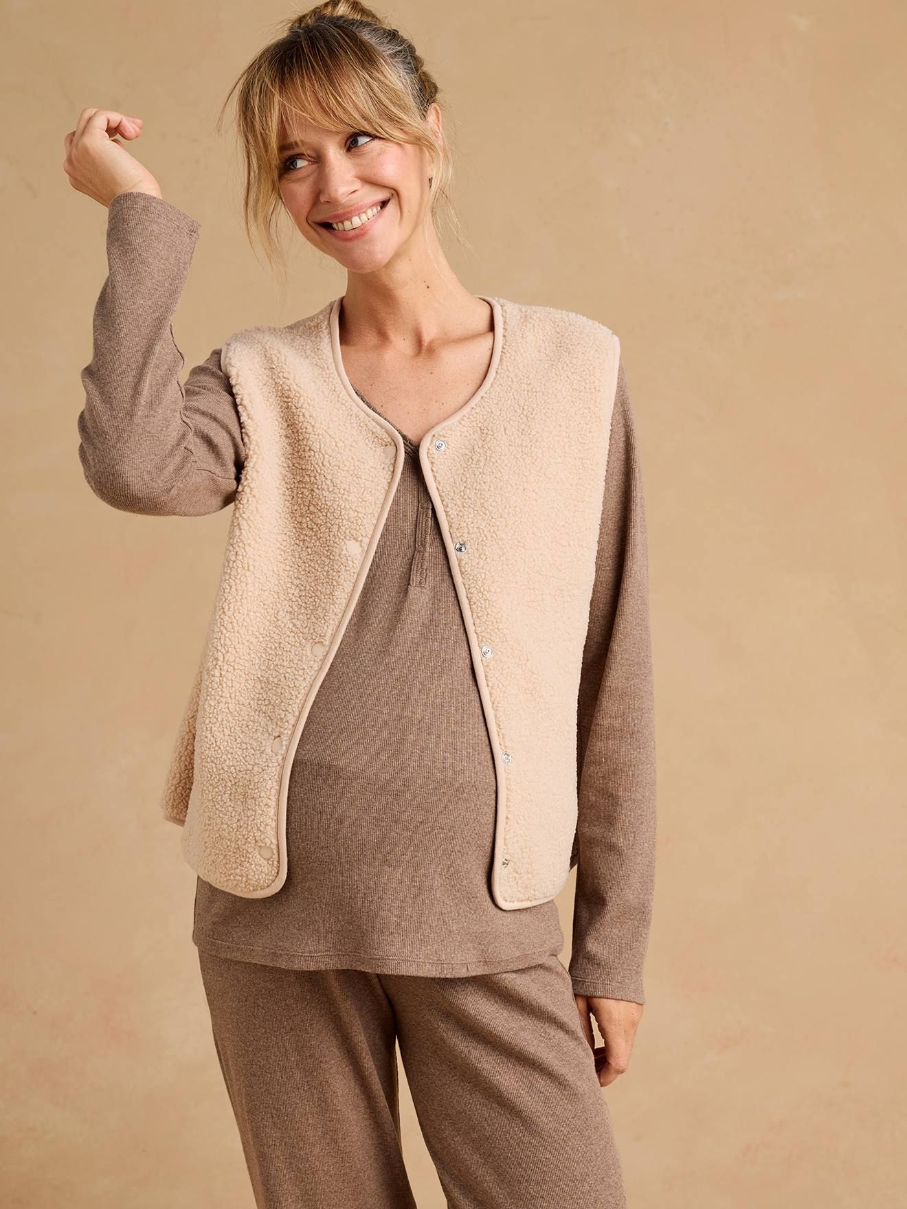 Pyjama grossesse 3 pièces allaitement taupe - Envie De Fraise - Modalova