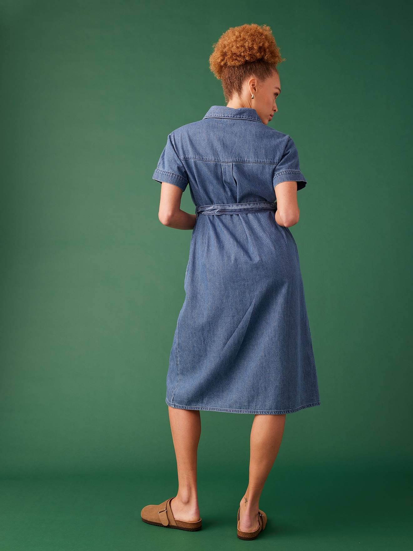 Robe grossesse esprit saharienne en denim stone - Envie De Fraise - Modalova