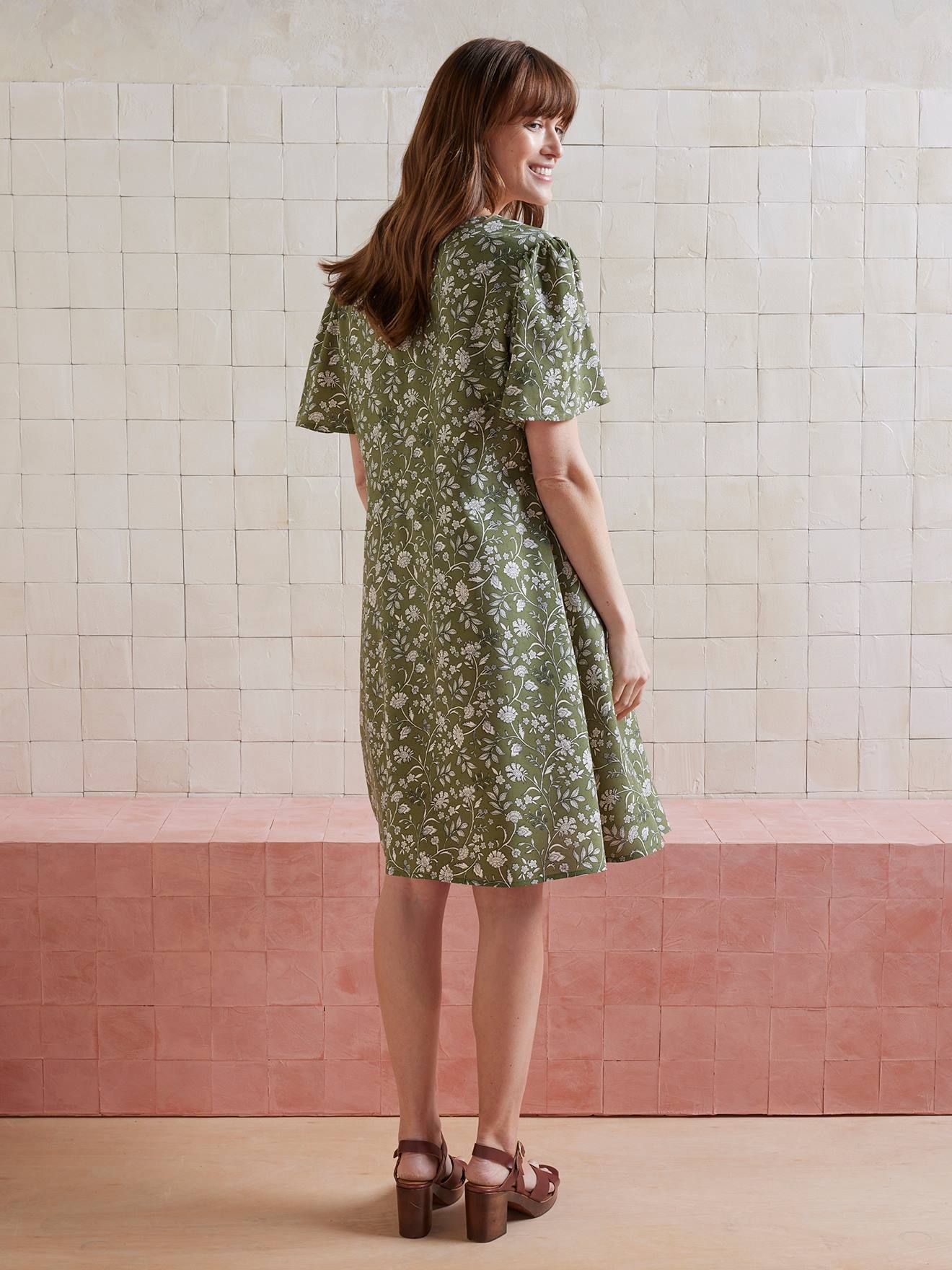 Robe courte fluide imprimée de grossesse olive - Vertbaudet - Modalova