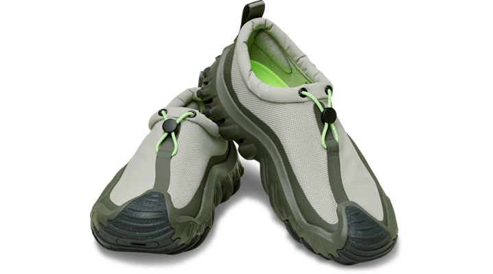 Echo Element Sneakers Unisex Dusty Olive/Lime Burst 36 - Crocs - Modalova