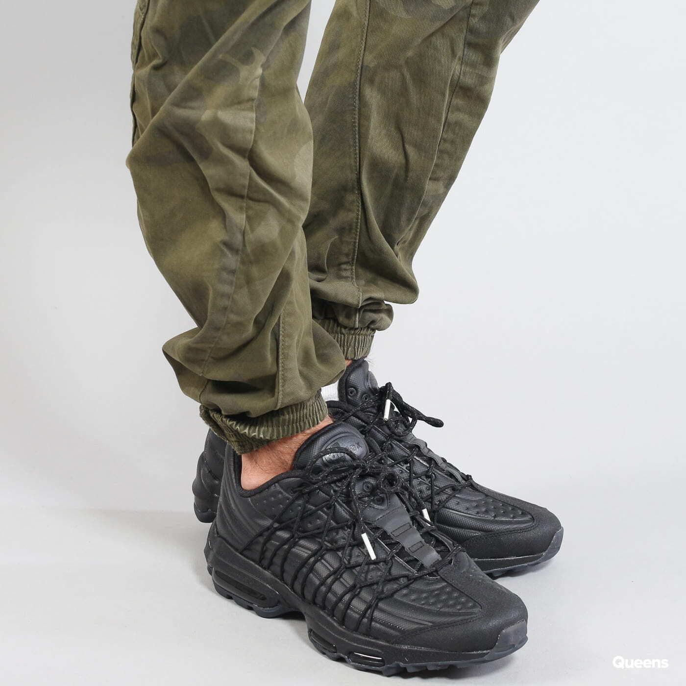 Pantalons Camo Cargo Jogging Pants S - Urban Classics - Modalova